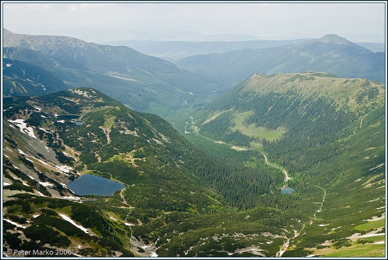 WV8X0532.jpg - View of Rohace Valey and Rohacske Plesa. Slovakia, EU.