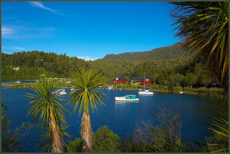 WV8X1766.jpg - Lake Waikeremoana, Te Urewera National Park, New Zealand