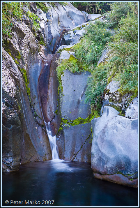 WV8X8294.jpg - Sliding waterfall. Wilkie Pools, Egmont National Park, Taranaki, New Zealand