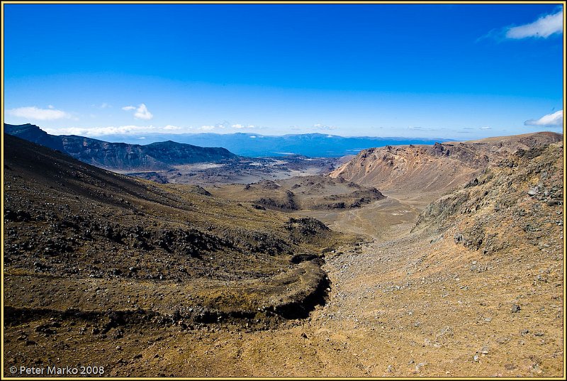 WV8X4823.jpg - View towards East. Tongariro Crossing, Tongariro National Park, New Zealand.