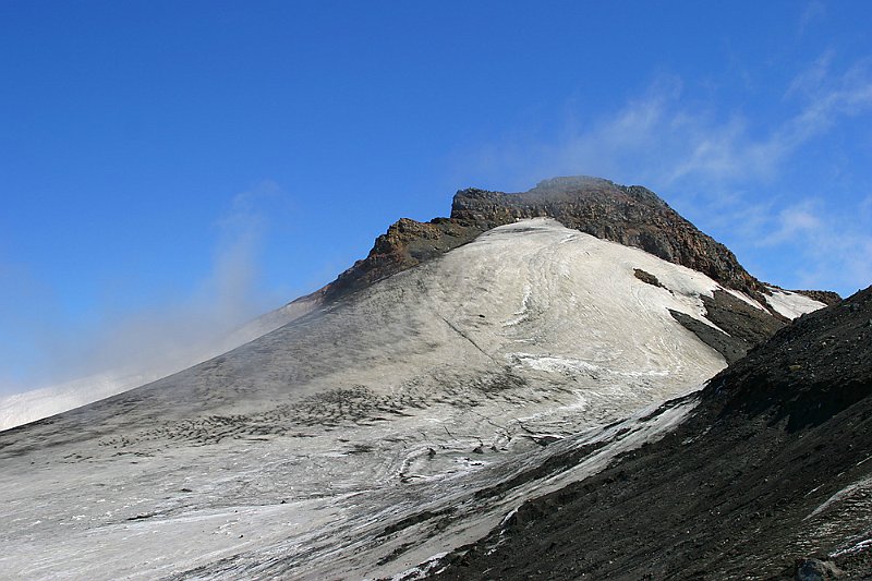 196_9626.jpg - Mt. Ruapehu - crater, Tongariro National Park, New Zealand