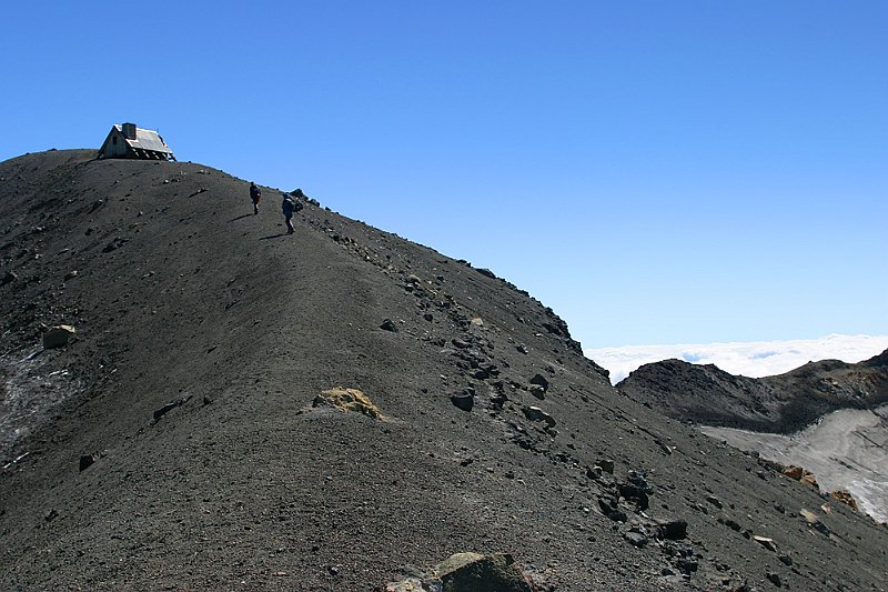 196_9633.jpg - Mt. Ruapehu - crater, Tongariro National Park, New Zealand