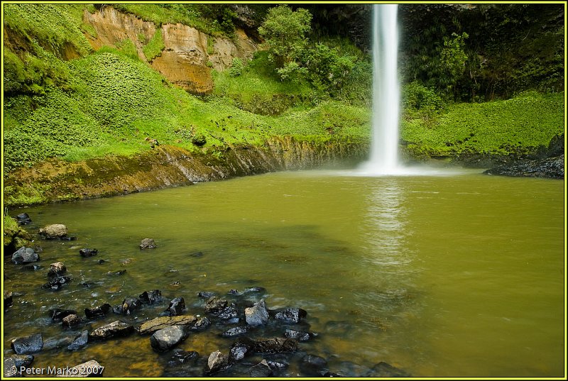 V8X3601.jpg - Bridal Falls, 55m high, Waikato, North Island, New Zealand