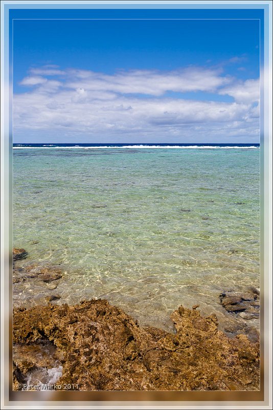 IMG_9258_frame.jpg - Break over coral reef. Akaiami Island, Aitutaki, Cook Islands.