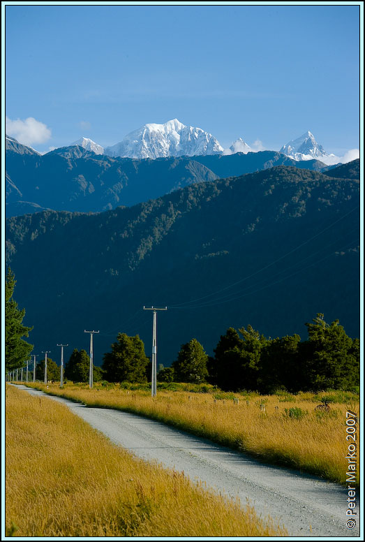 WV8X5878.jpg - Franz Joseph Glacier view from distance, New Zealand