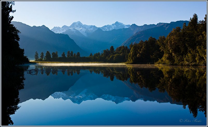 Matheson1.jpg - Mt. Cook and Mt. Tasman mirroring in Lake Matheson, South Island, New Zealand (8266 x 5030 pixels)