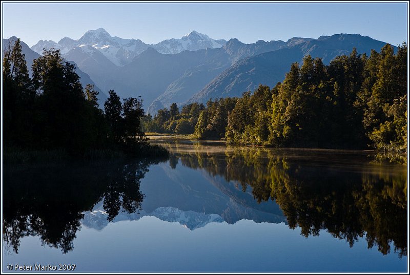 WV8X6063.jpg - Mt. Cook and Mt. Tasman mirroring in Lake Matheson, South Island, New Zealand