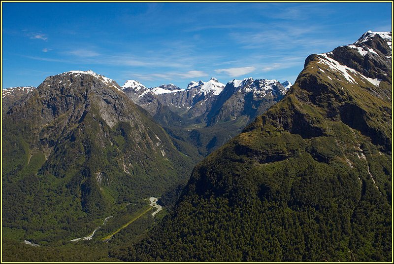 WV8X2926.jpg - Mackinnon Pass, Day 3 of Milford Track, Fiorland National Park, South Island, New Zealand