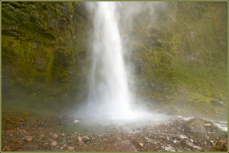 WV8X3126.jpg - Sutherland Falls, Day 3 of Milford Track, Fiorland National Park, South Island, New Zealand