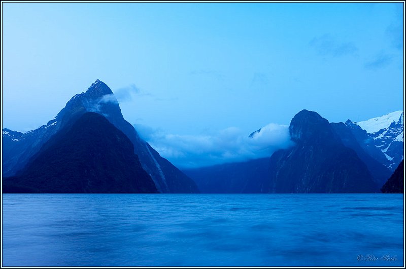 WV8X3274.jpg - Milford Sound, twilight, Fiordland National Park, New Zealand