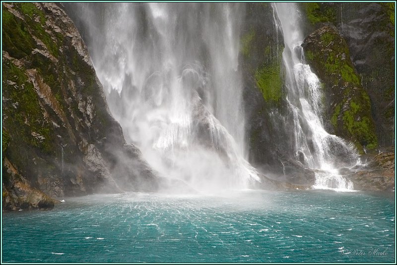 WV8X3316.jpg - Falls, Milford Sound, Fiordland National Park, New Zealand