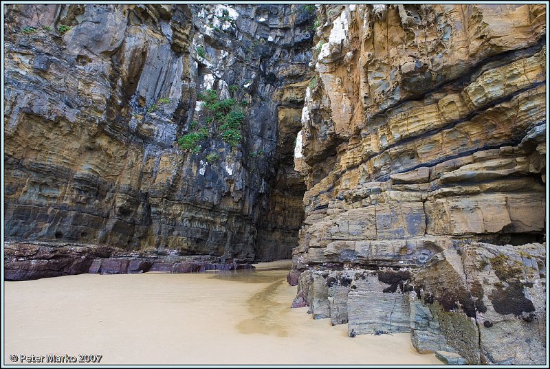 WV8X0052.jpg - Cathedral Caves, Catlins, South Island, New Zealand