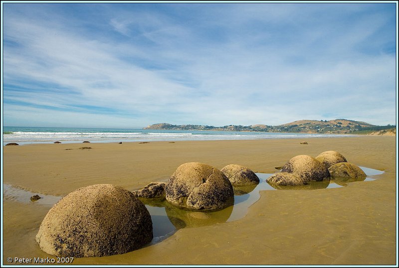 WV8X0803.jpg - Moeraki Boulders, east coast of South Island, New zealand