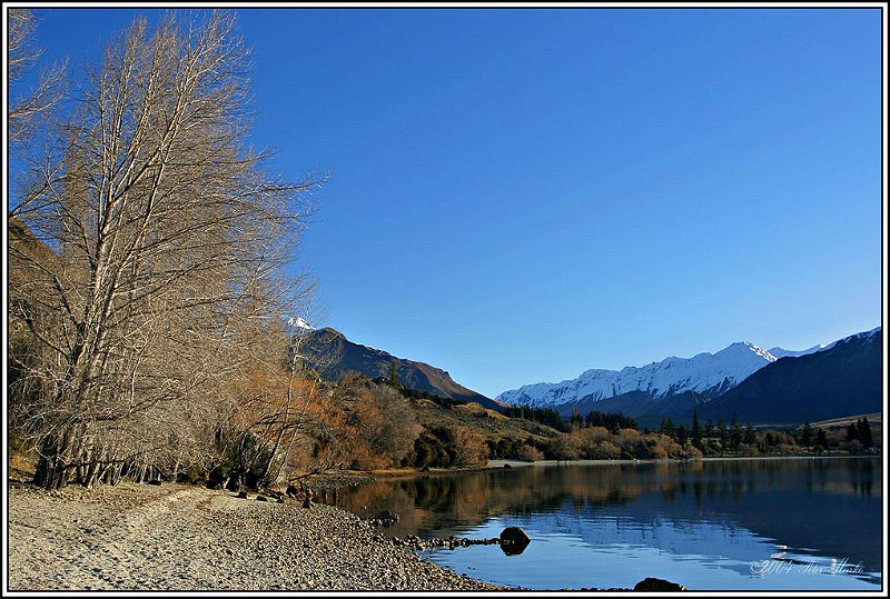 207_0726.jpg - Lake Wanaka, South Island, New Zealand