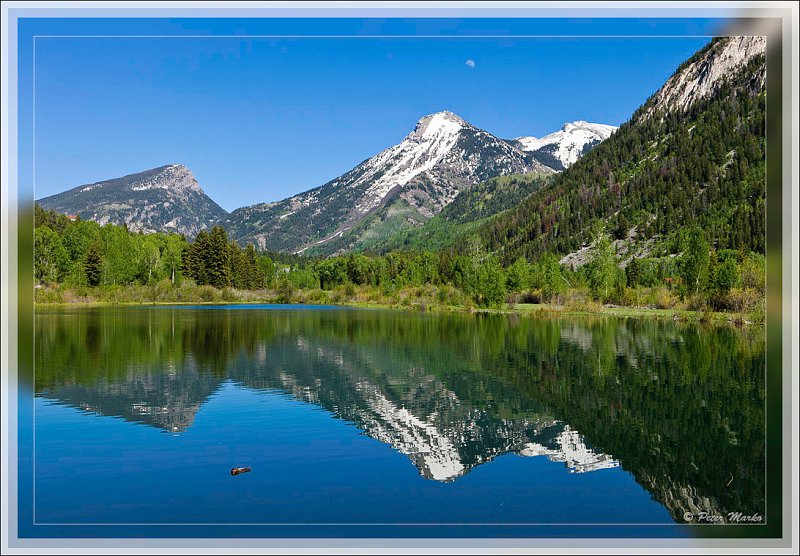 IMG_4402.jpg - Beaver Lake in Marble, Colorado, USA in late spring.